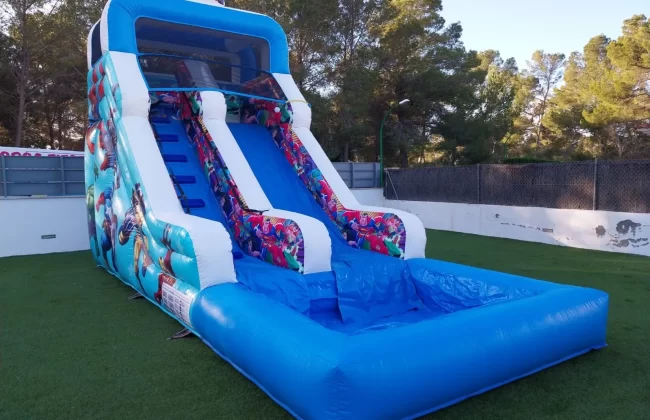 MARVELACUATICOPEQUEO alquiler de hinchables en Mallorca para fiestas