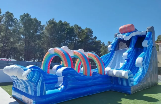 OLASDELMARACUATICO alquiler de hinchables en Mallorca para fiestas