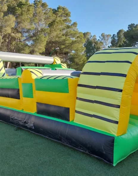Alquiler de PISTA OBSTÁCULO PEQUEÑA en Mallorca