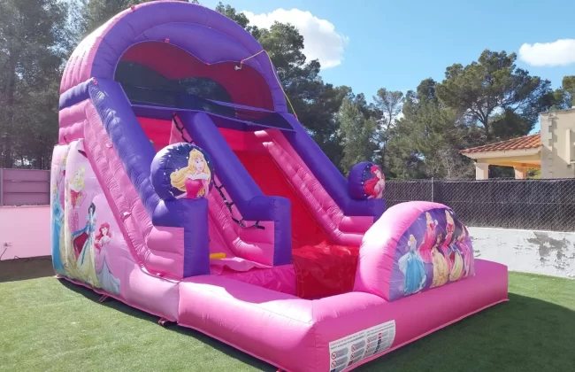 PRINCESASACUATICO  alquiler de hinchables en Mallorca para fiestas